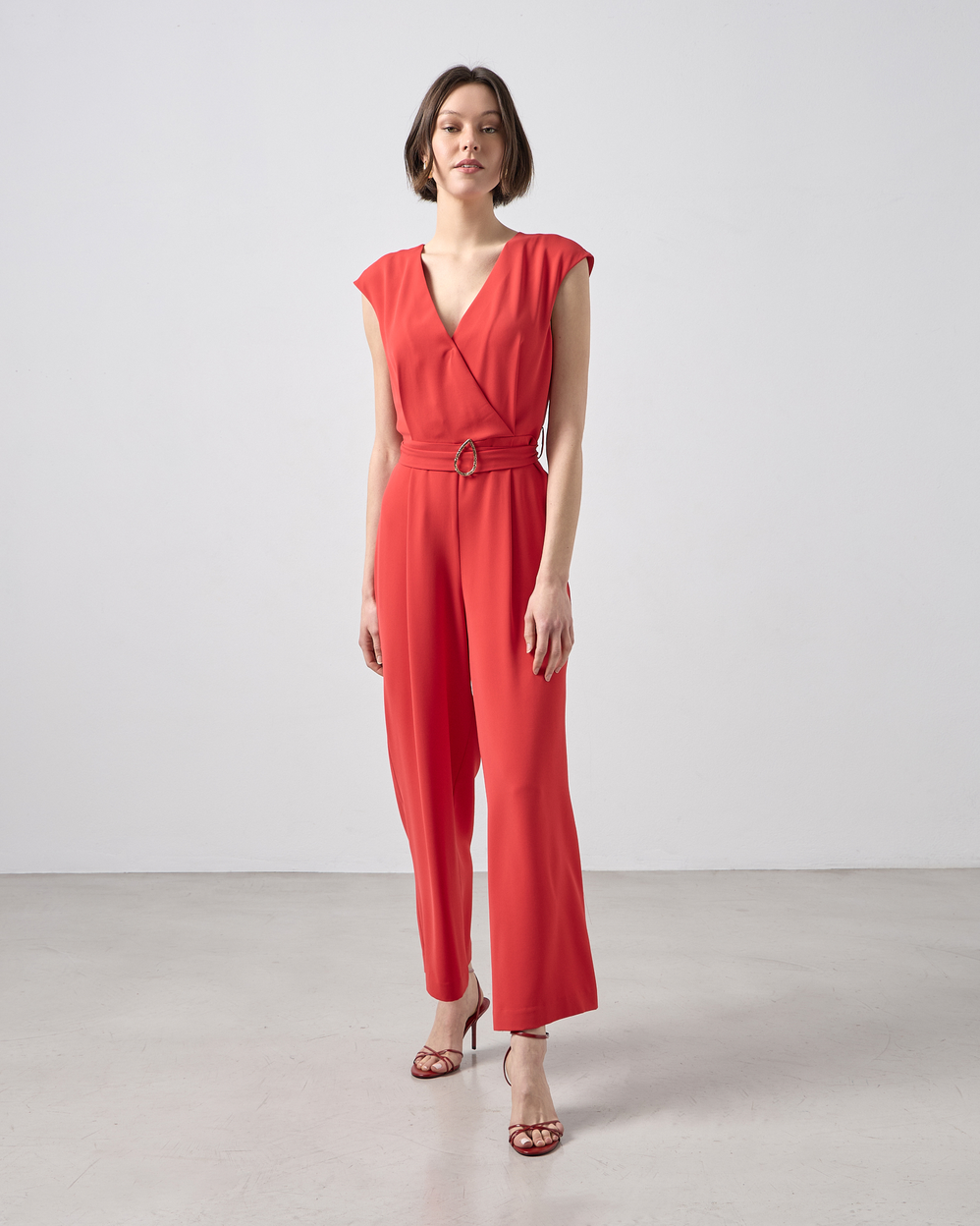 21055 Red 5 1