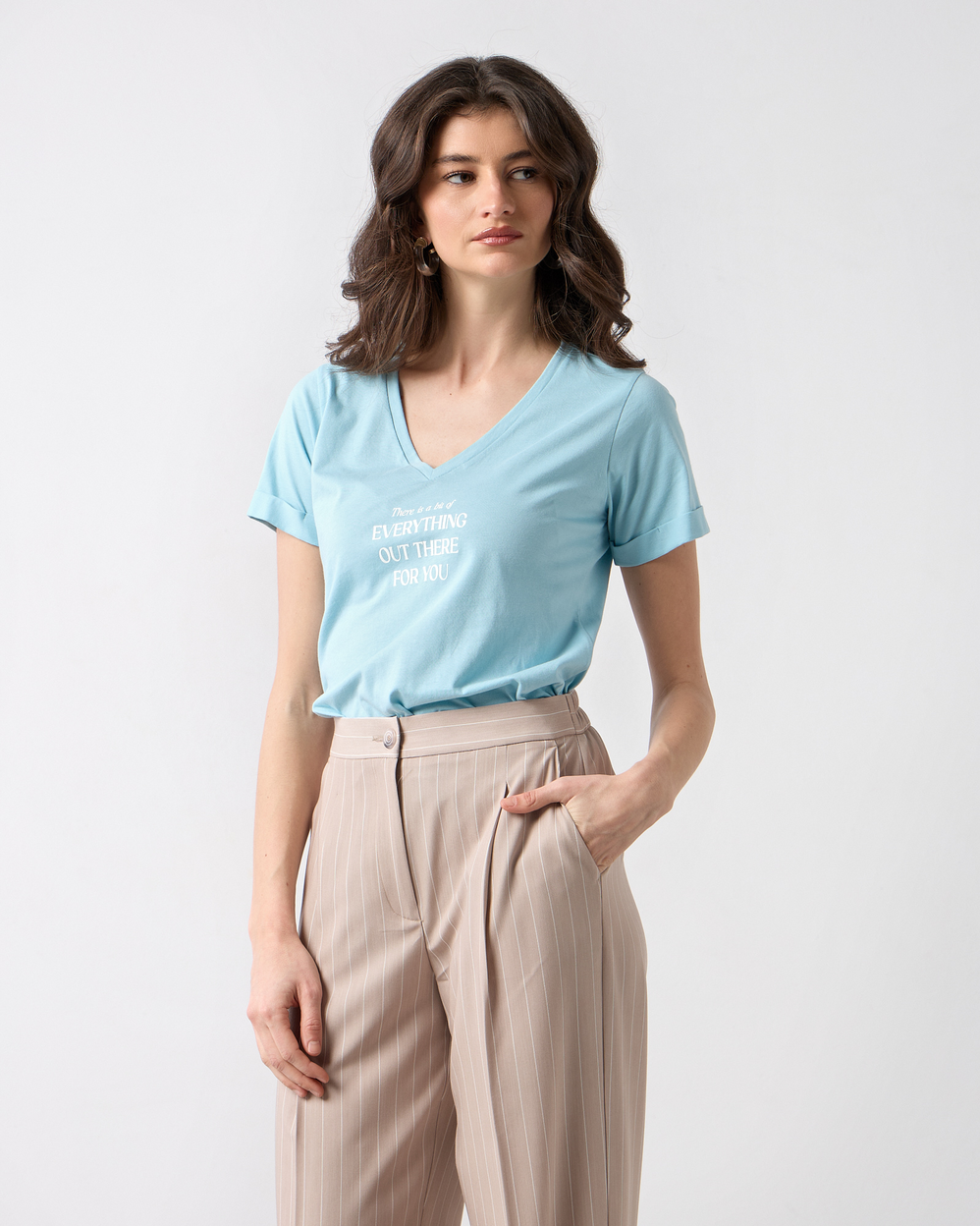 T-shirt με V λαιμόκοψη PASSAGER